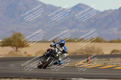 media/Dec-17-2022-SoCal Trackdays (Sat) [[224abd9271]]/Turn 15 (155pm)/